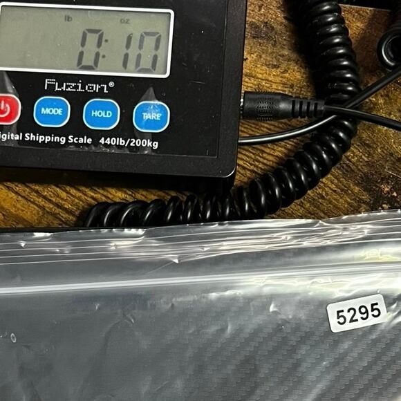 Wildfox Couture  Women’s Oversized Suck It Up Sweater Sz M - Picture 9 of 9